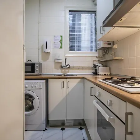 Apartment 21par1005 - Beautiful In Paral-lel Barcelona