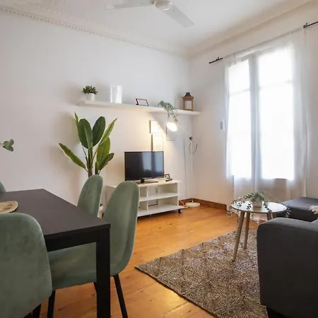 21par1005 - Beautiful In Paral-lel * Barcelona